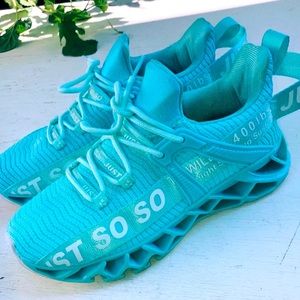 Just So-So athletic shoes/sneakers